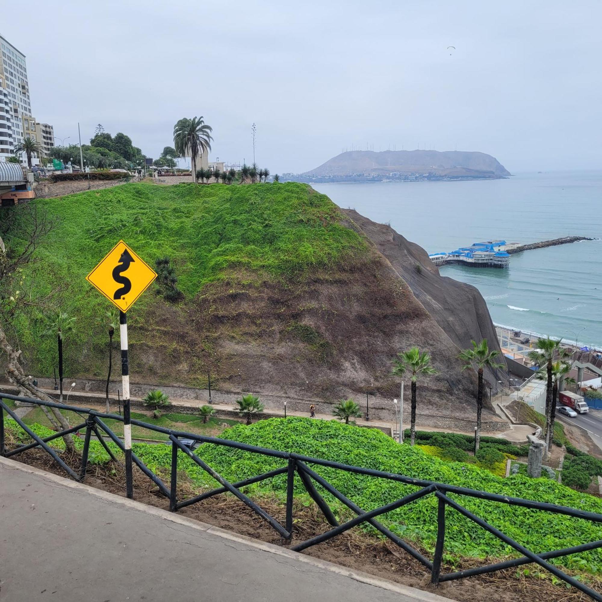 The Guest House 1 At The Booming Center Of Miraflores, Lima - Peru מראה חיצוני תמונה